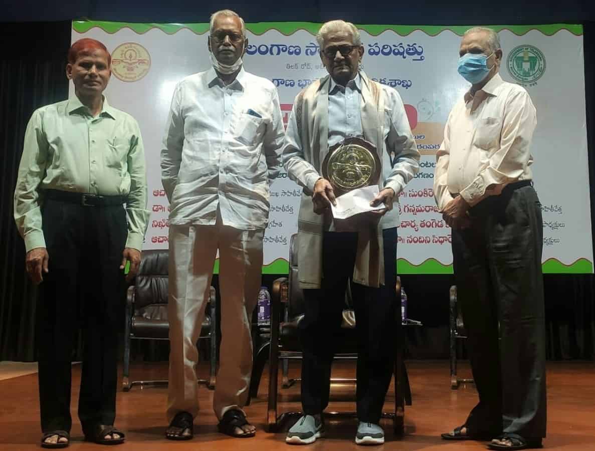 Digambara Kavulu | హక్కుల పరిరక్షణకోసం నినదించాను :  ప్రముఖ కవి నిఖిలేశ్వర్‌