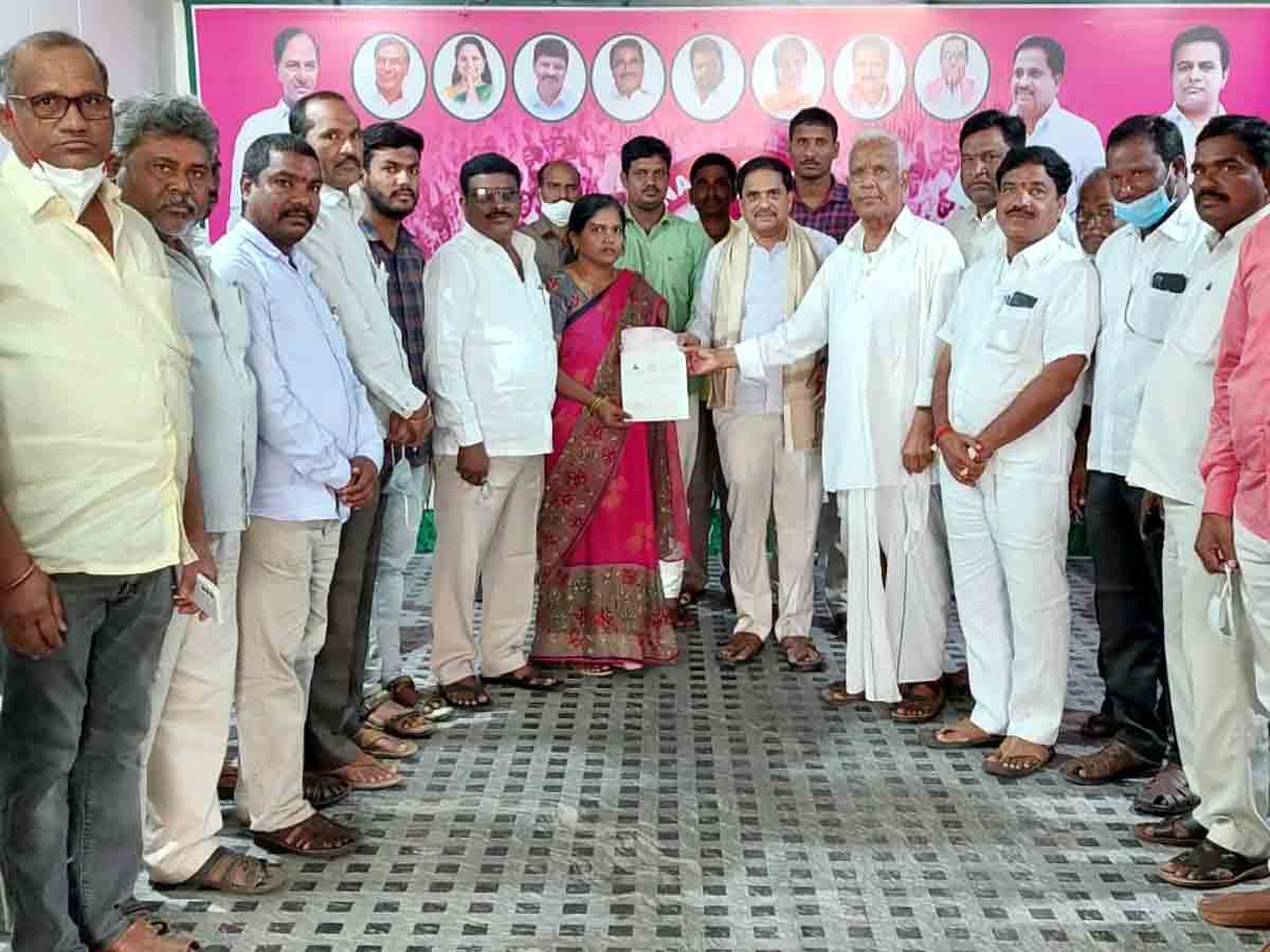 CMRF : సీఎంఆర్‌ఎఫ్‌ పథకం నిరుపేదలకు వరం.. ఎమ్మెల్సీ కసిరెడ్డి నారాయణరెడ్డి