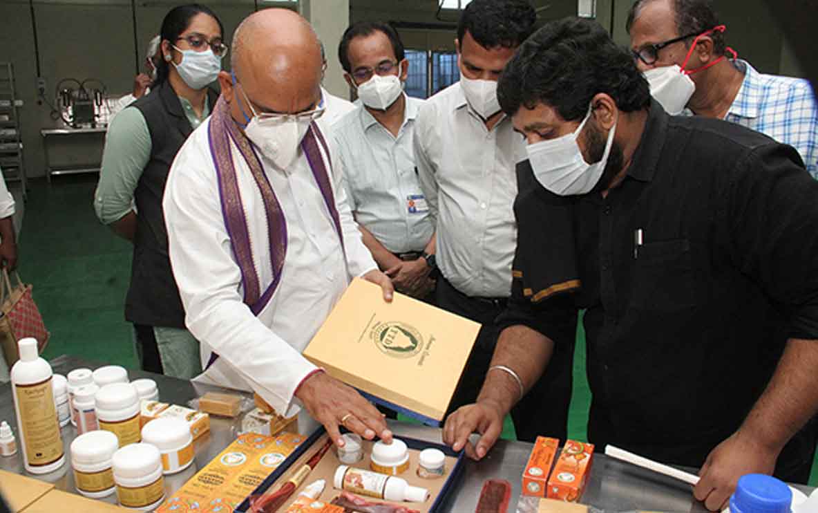 న‌మామి గోవింద బ్రాండ్‌తో ప‌ది రోజుల్లో పంచ‌గ‌వ్య ఉత్పత్తులు..