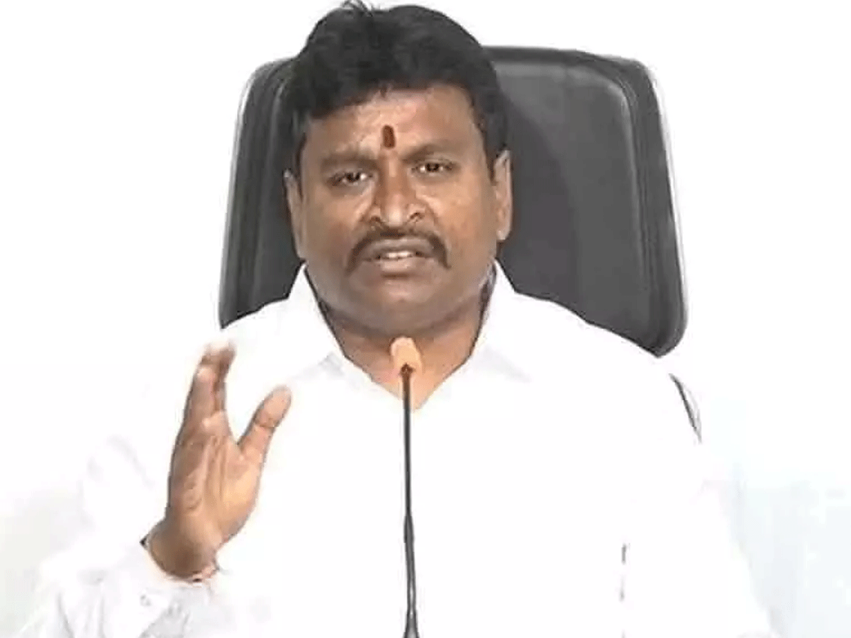 చిన్నారి కుటుంబాన్ని ఆదుకుంటాం : ఏపీ మంత్రి