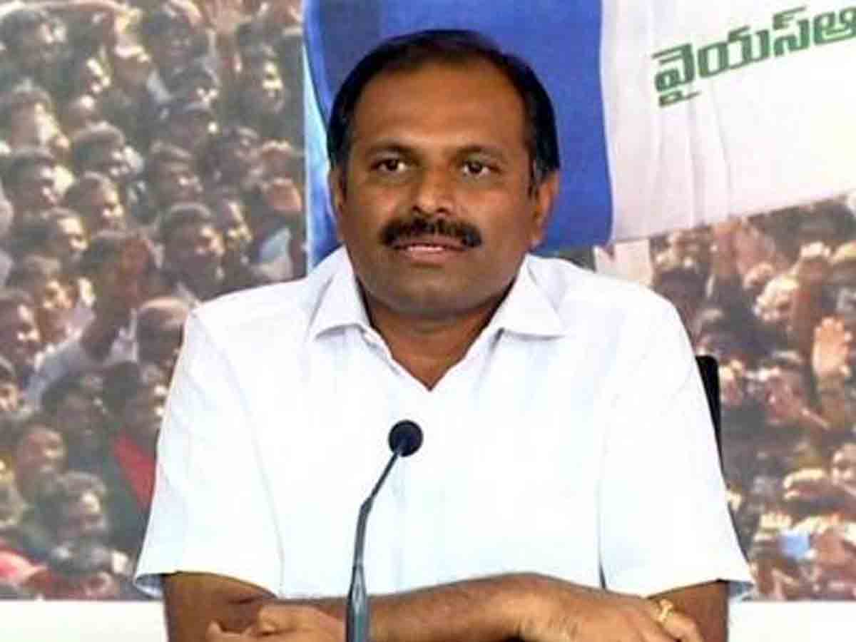 ఉద్యోగులు రాజకీయ నాయకుల్లా మాట్లాడొద్దు : ఏపీ ప్రభుత్వ చీఫ్ విప్