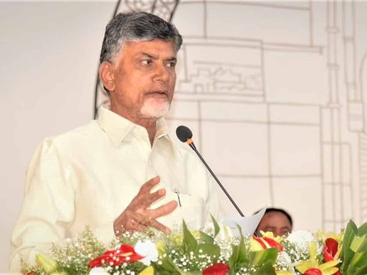 ప్రభుత్వానికి వ్యతిరేకంగా పోరాటాలు చేస్తేనే ఫలితం : చంద్రబాబు