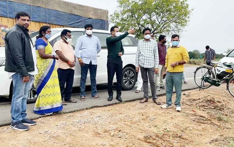 మొక్కల రక్షణపై దృష్టిపెట్టాలి