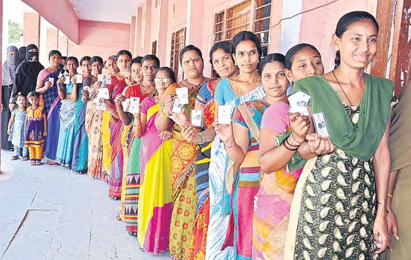 21,06,626 ఇదీ ఉమ్మడి జిల్లా ఓటర్ల లెక్క