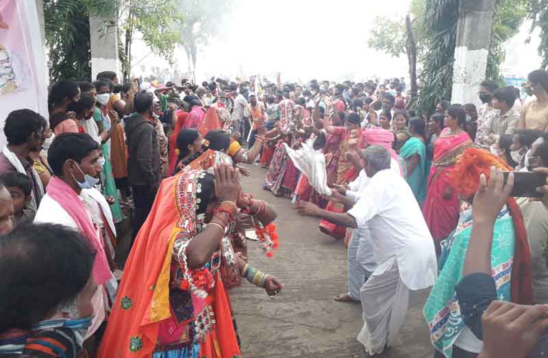 దీక్షభూమిలో ఆధ్యాత్మిక పరిమళం