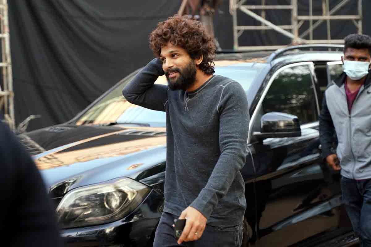 ఇన్‌స్టాగ్రామ్‌లో సరికొత్త రికార్డు సృష్టించిన అల్లు అర్జున్..