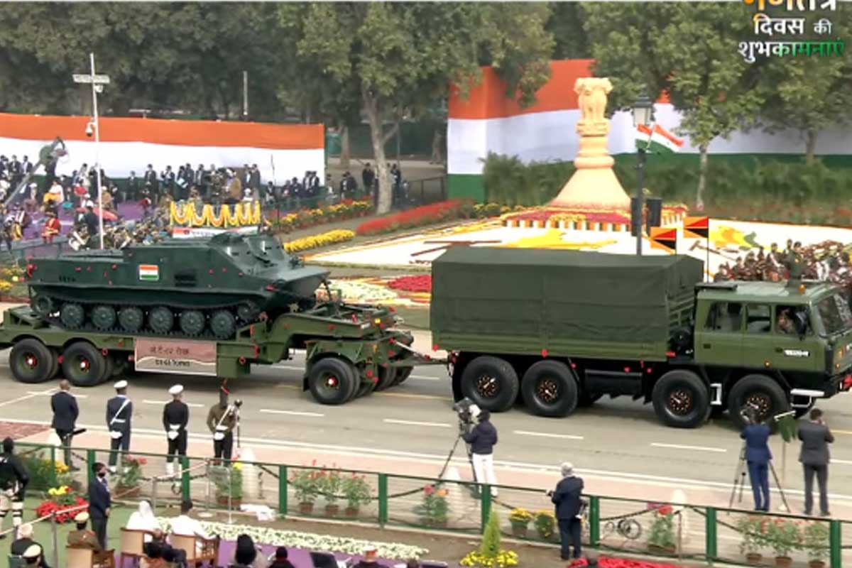 Republic Day parade | రిప‌బ్లిక్ డే ప‌రేడ్‌లో ఆక‌ట్టుకున్న‌ త్రివిధ ద‌ళాల శ‌క‌టాలు