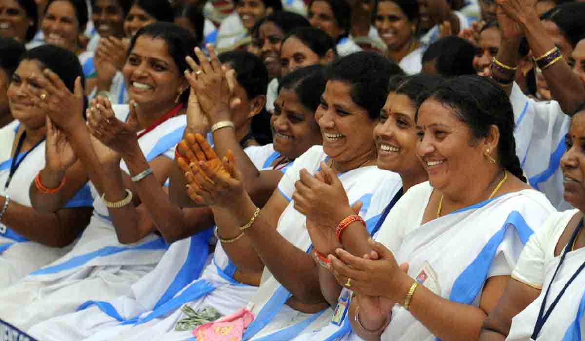 ఆశా వర్కర్లకు శుభవార్త.. ఇన్సెంటివ్‌లు 30 శాతం పెంపు