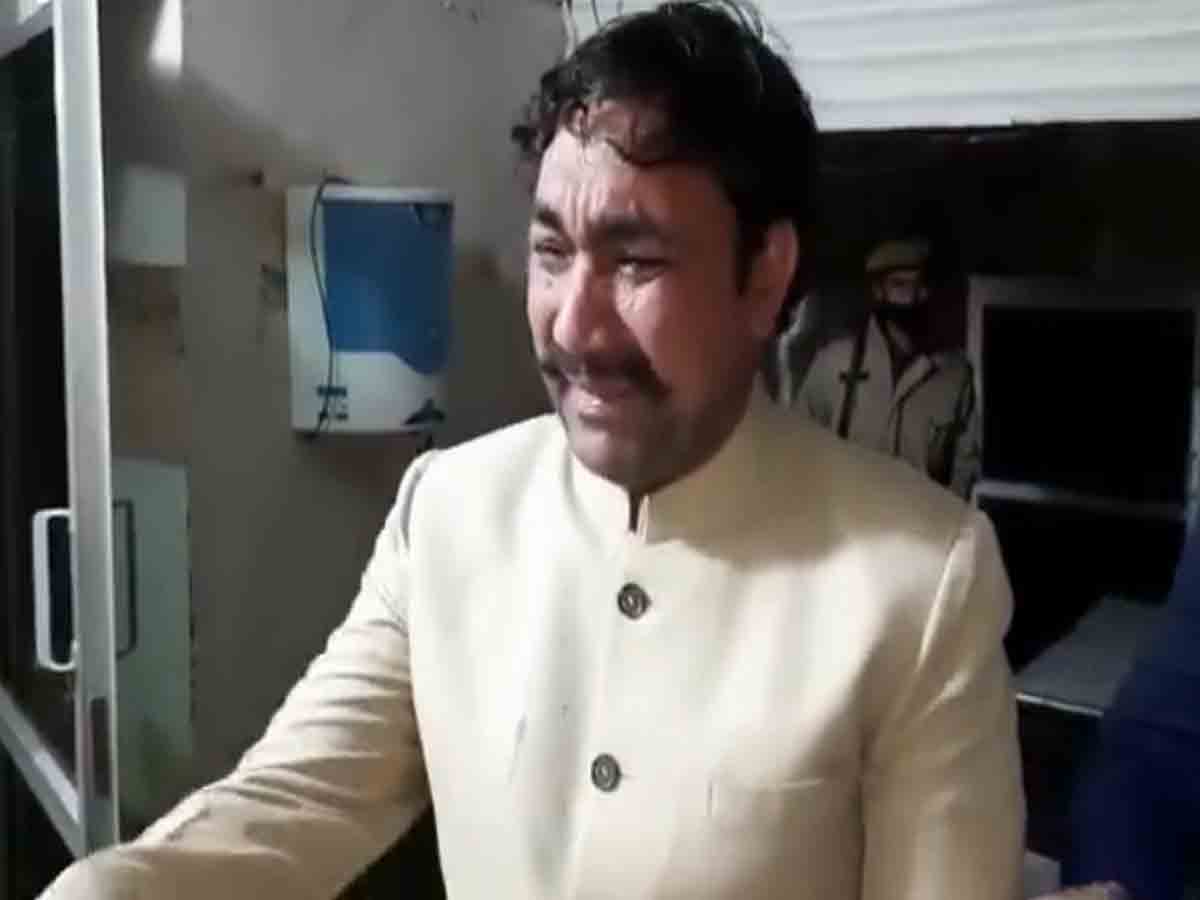 పార్టీ టికెట్ రాకపోవడంతో బోరున ఏడ్చిన బీఎస్పీ నేత.. పోలీసులకు ఫిర్యాదు