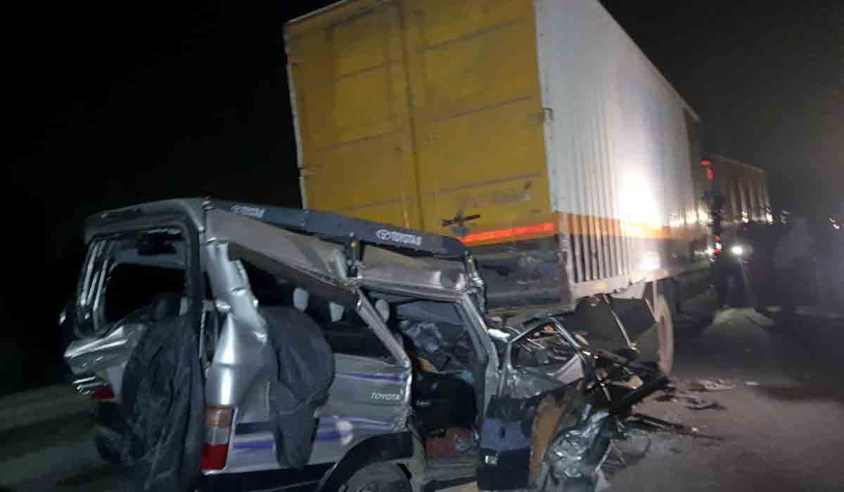 బెంగళూరులో ఘోర ప్రమాదం.. నలుగురు మృతి