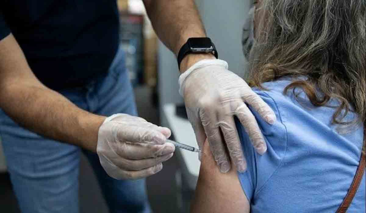 క‌రోనా వ్యాక్సిన్ ఐదు డోసులు వేసుకుంది.. ఆ త‌ర్వాత ఏం జ‌రిగిందంటే?