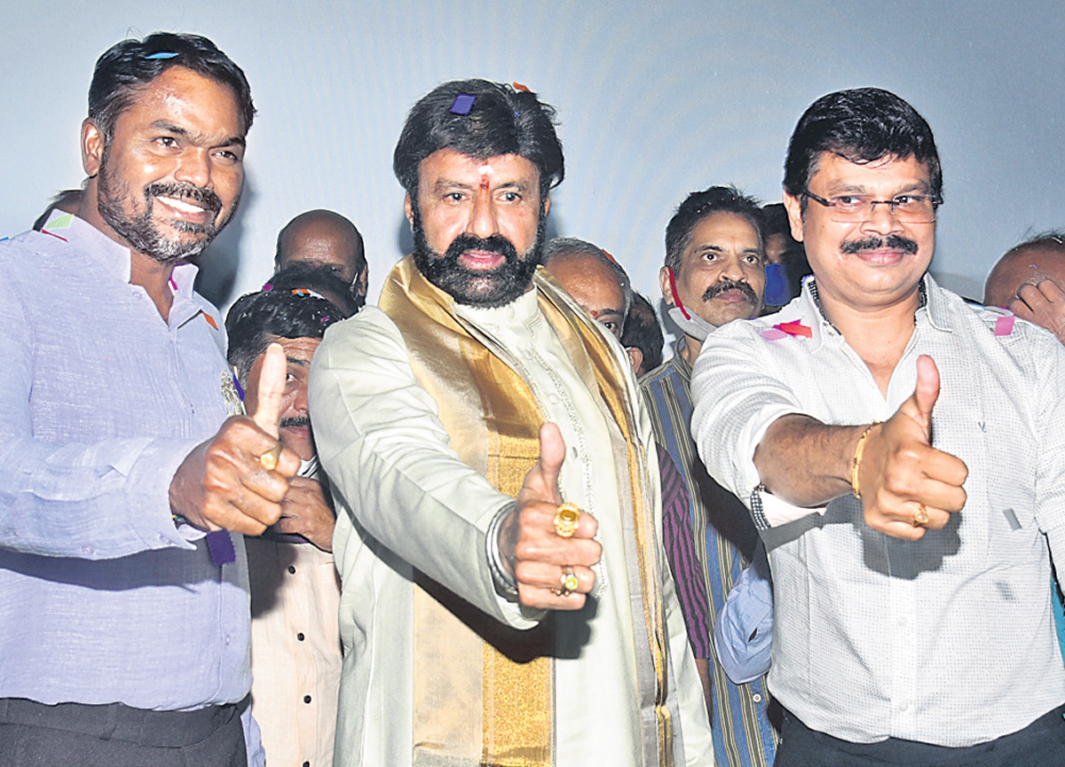 దేవుడే మా ఇద్దరిని కలిపాడు