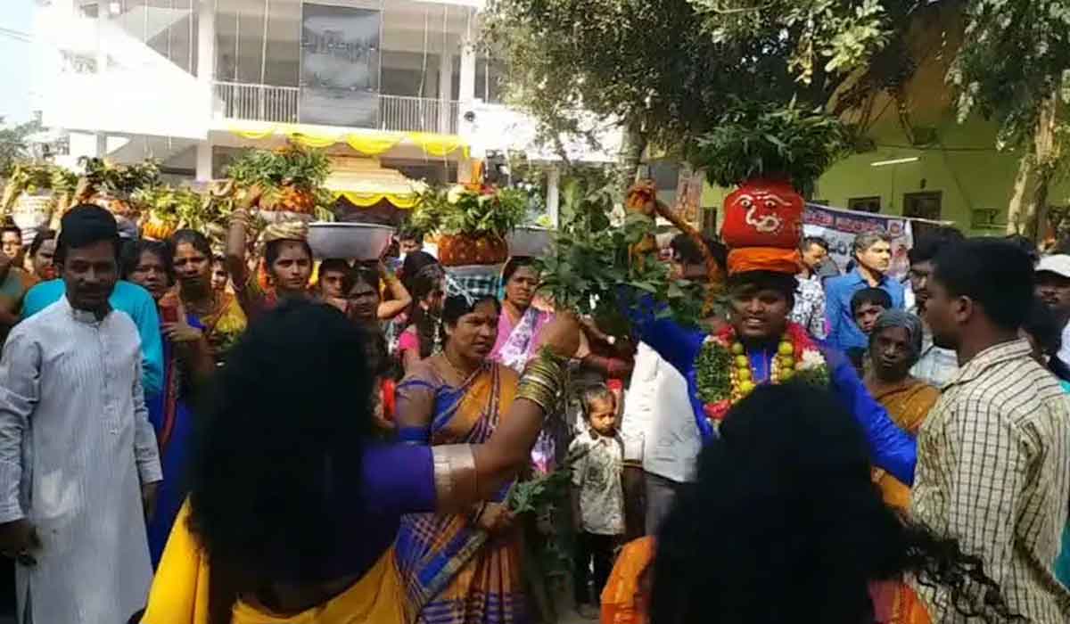 గాజుల‌రామారంలో ఘ‌నంగా చిత్తార‌మ్మ జాత‌ర‌