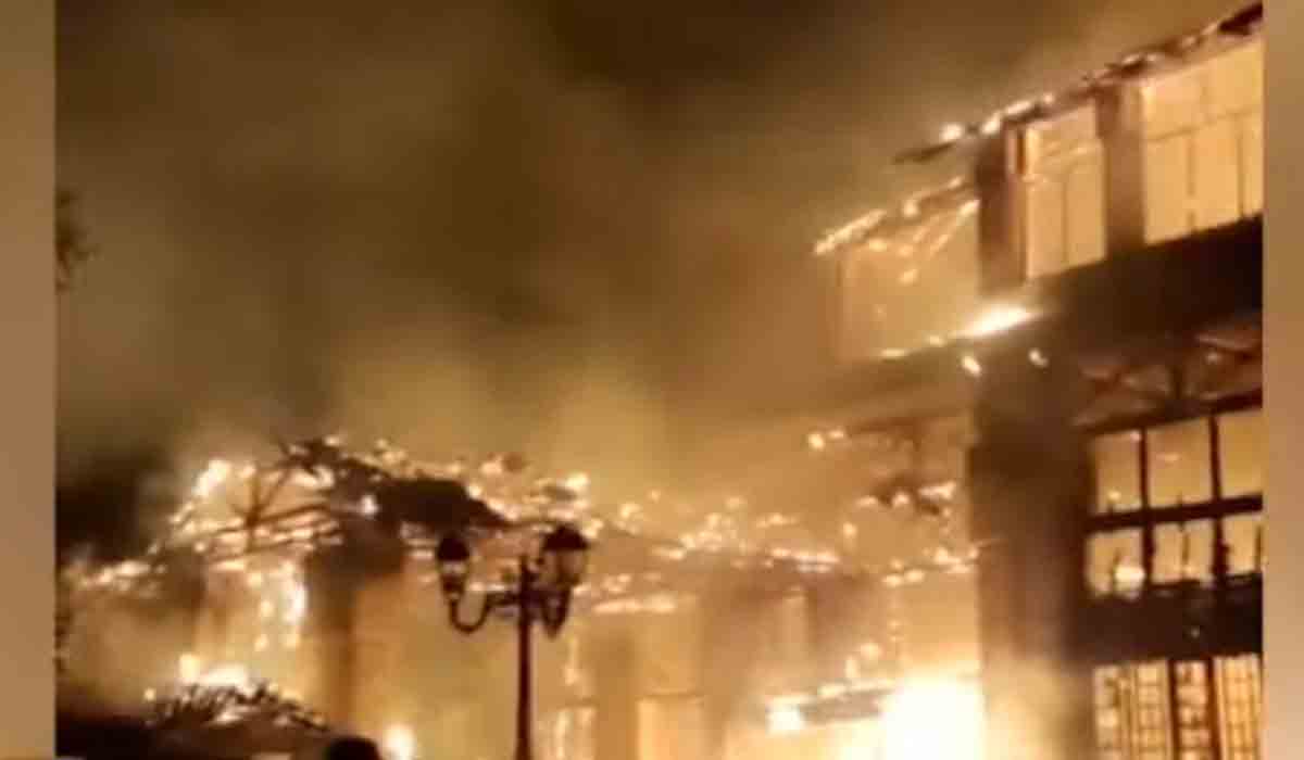 సికింద్రాబాద్ క్ల‌బ్‌లో భారీ అగ్నిప్ర‌మాదం..  రూ. 20 కోట్ల ఆస్తి న‌ష్టం