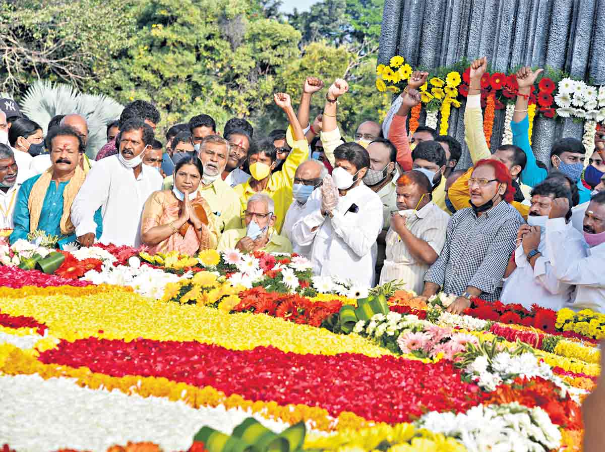 ఎన్టీఆర్‌ ఆత్మతో మాట్లాడా