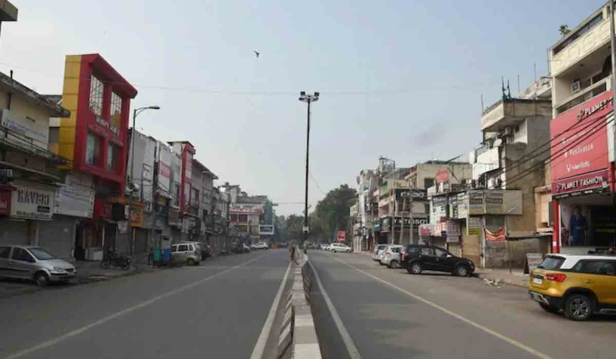 ఢిల్లీలో వీకెండ్ క‌ర్ఫ్యూ ఎత్తివేత‌!