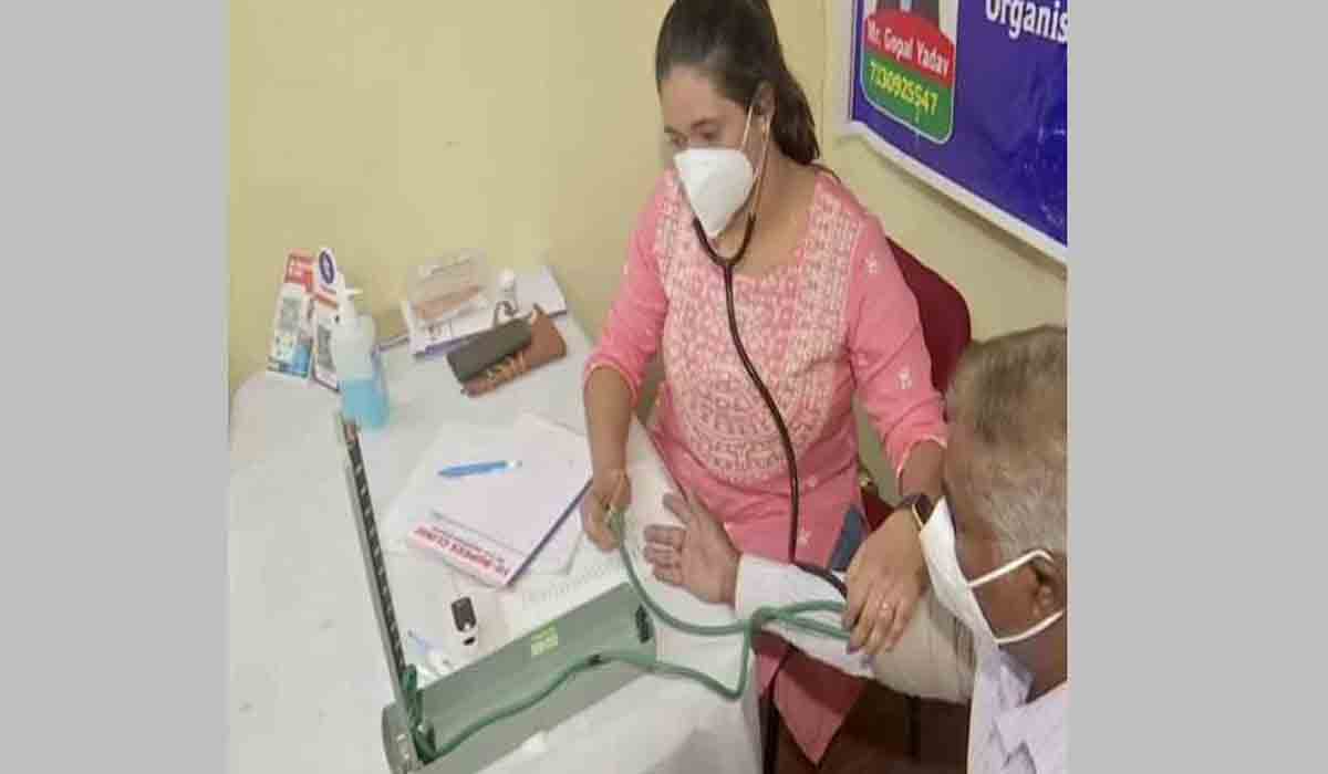 Hyderabad | రూ. 10కే వైద్యం అందిస్తున్న ప్రయివేటు డాక్టర్