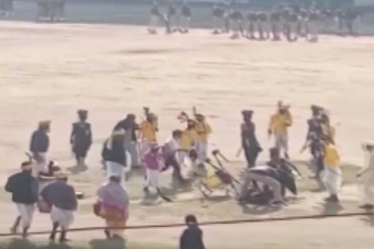 Drone felldown: గ‌ణ‌తంత్ర వేడుక‌ల్లో అప‌శృతి.. డ్రోన్ మీదప‌డి ఇద్ద‌రికి గాయాలు