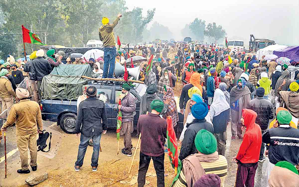 ప్రధాని ప్రయాణ రికార్డులను భద్రపరచండి!