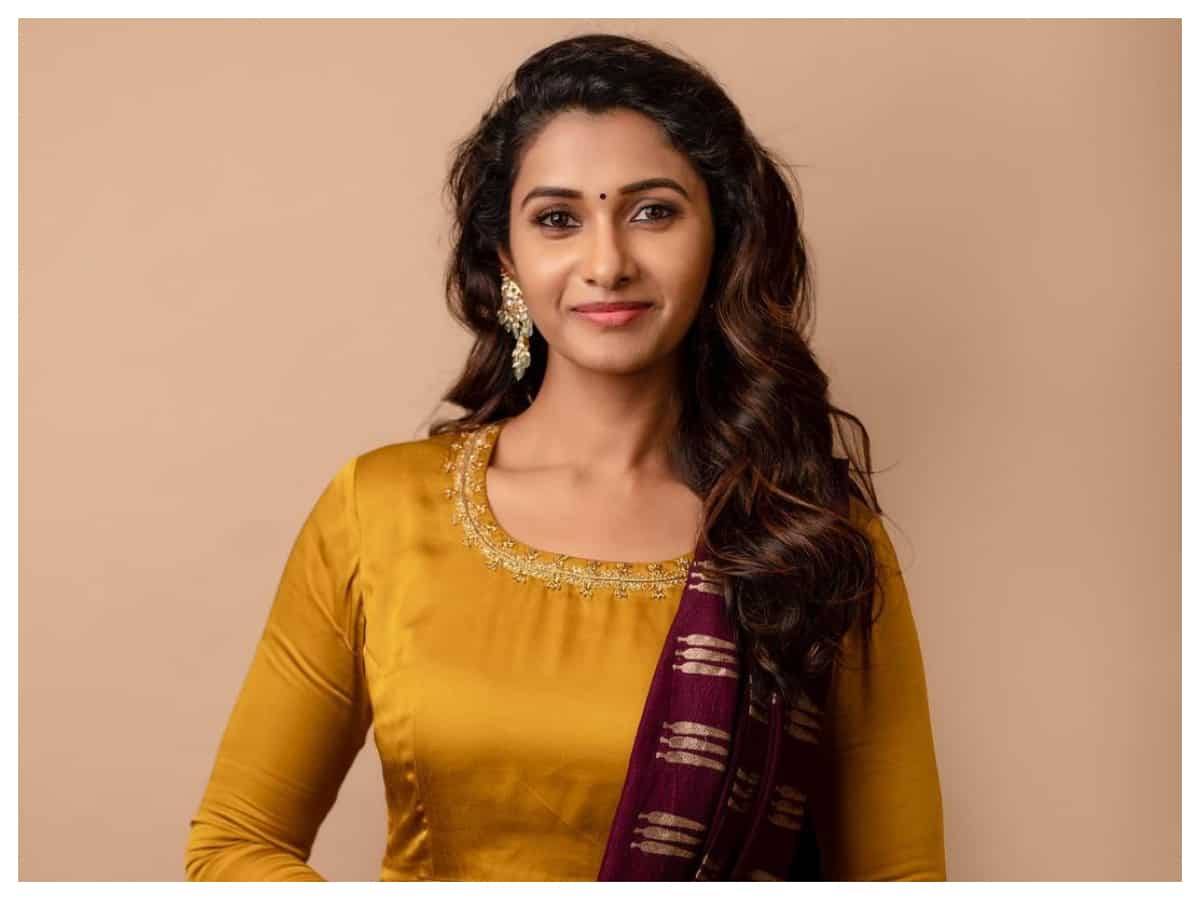 Priya Bhavani Shankar | ప్రియా భవానీ శంకర్ లేటెస్ట్ ఫొటో షూట్..