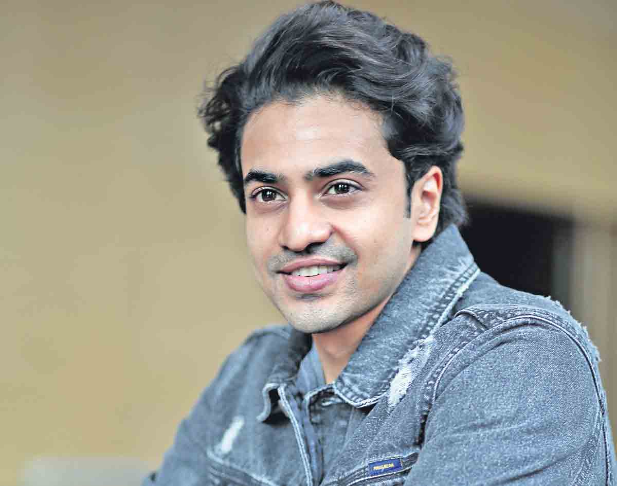 చిరంజీవి సినిమాల్ని రిఫరెన్స్‌గా తీసుకున్నా