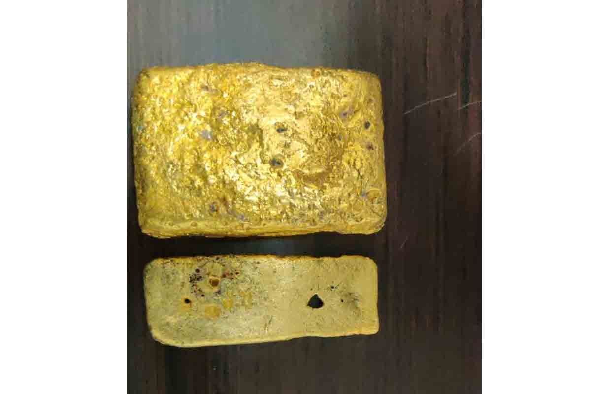 శంషాబాద్‌ విమానాశ్రయంలో బంగారం పట్టివేత