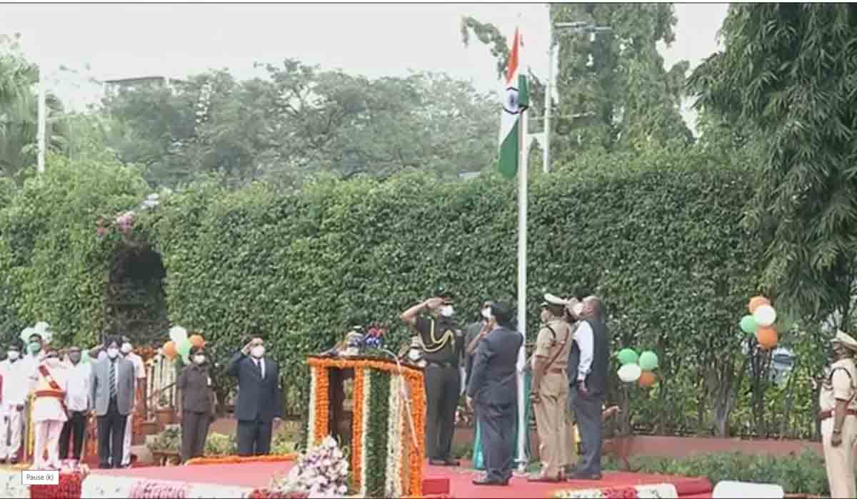 రాజ్‌భ‌వ‌న్‌లో 73వ గ‌ణ‌తంత్ర దినోత్స‌వ వేడుక‌లు