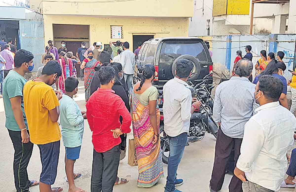 781 పరీక్షలు..181 పాజిటివ్‌ కేసులు