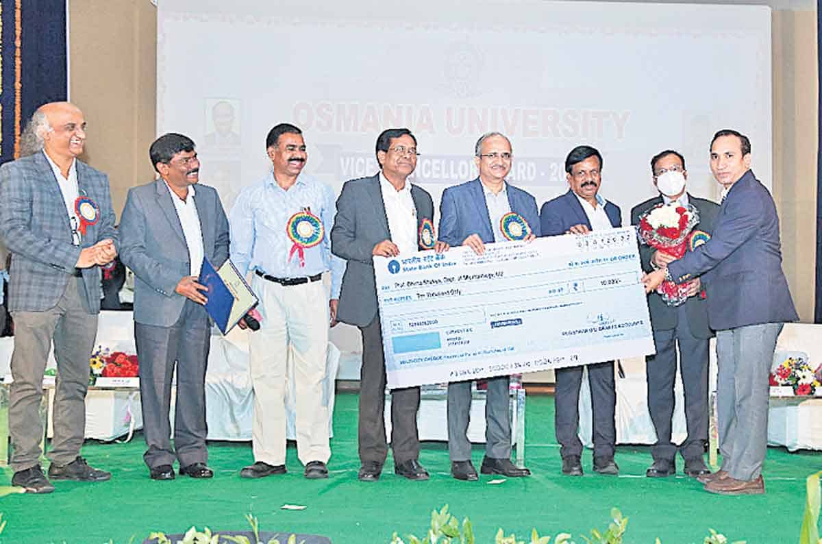 పరిశోధనల ద్వారానే ఆవిష్కరణలు సాధ్యం