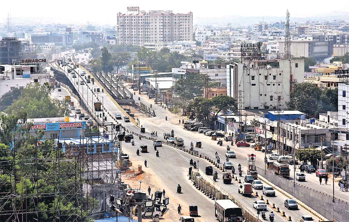 లక్షల ఇళ్లు..వీడిన చిక్కుముళ్లు
