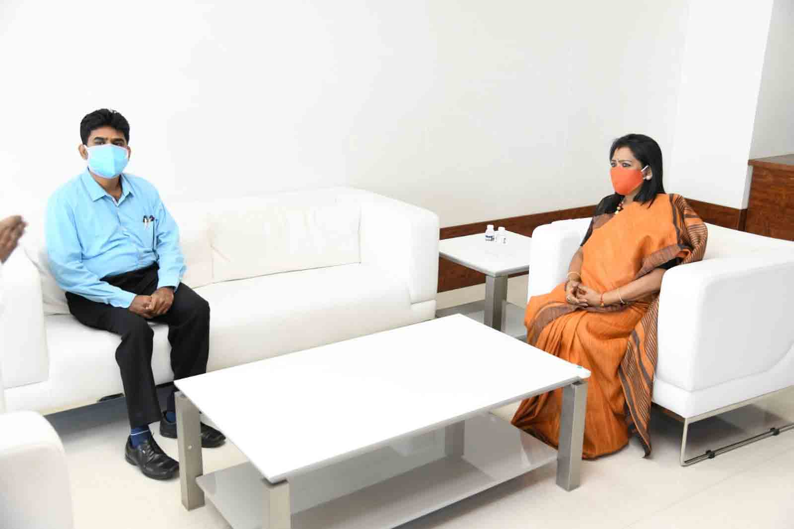 10 నుంచి ఫ్రంట్‌లైన్‌ వర్కర్లకు బూస్టర్‌ డోస్‌