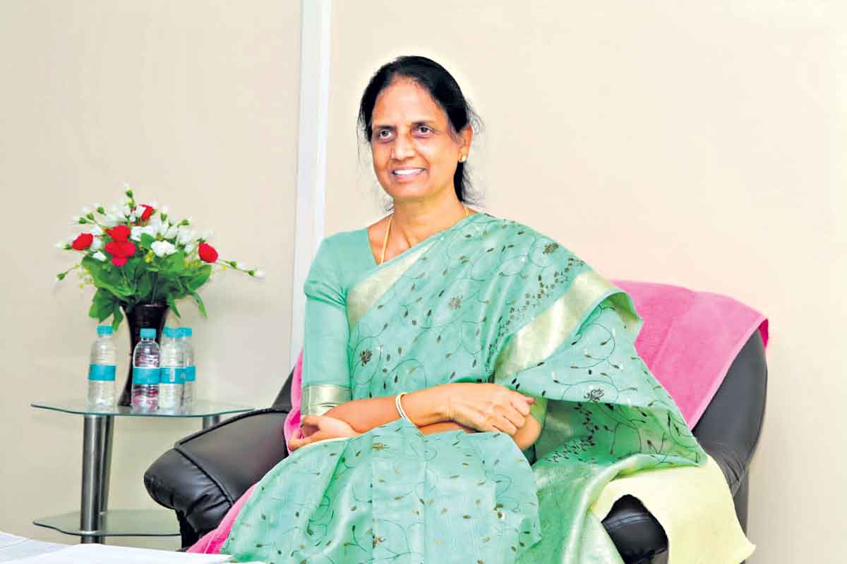 అట్టడుగు వర్గాలకు అండ