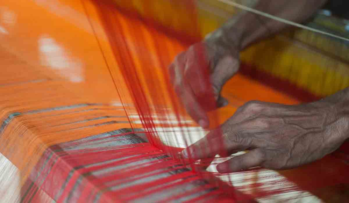 చేనేత ఉత్పత్తులను జీరో జీఎస్టీలోకి తేవాలి.. నిర్మలా సీతారామన్‌కు విజ్ఞప్తి