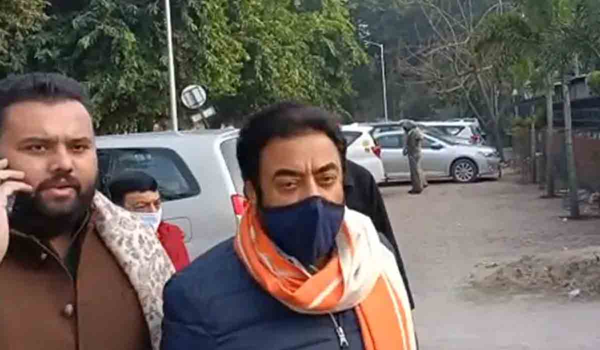 సోనూసూద్ సిస్ట‌ర్‌పై అల‌క‌.. బీజేపీలో చేరిన కాంగ్రెస్ ఎమ్మెల్యే