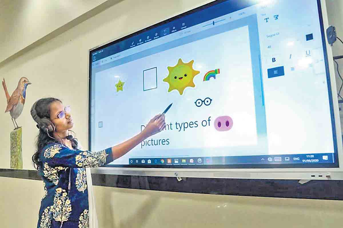 3 వేల స్కూళ్లలో డిజిటల్‌ విద్య