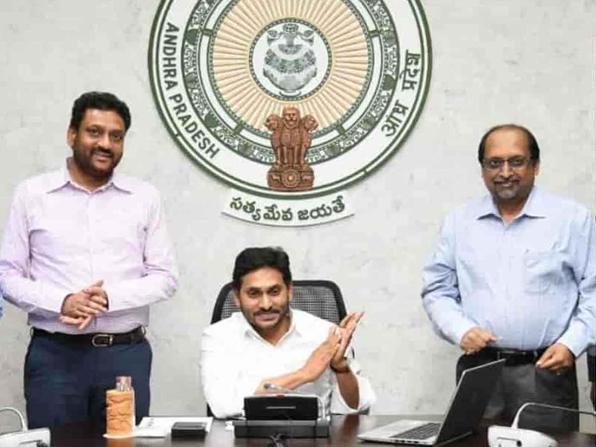 సీఎం చేతుల మీదుగా జగనన్న స్మార్ట్ టౌన్‌షిప్‌లు ప్రారంభం