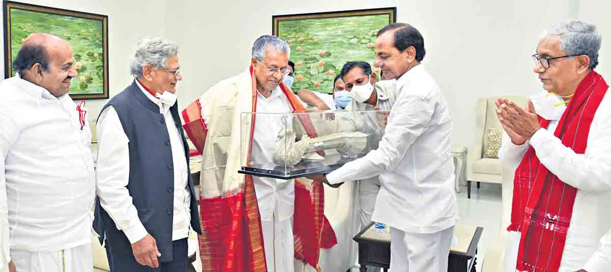 సీఎం-లెఫ్ట్‌ నేతల చర్చలు