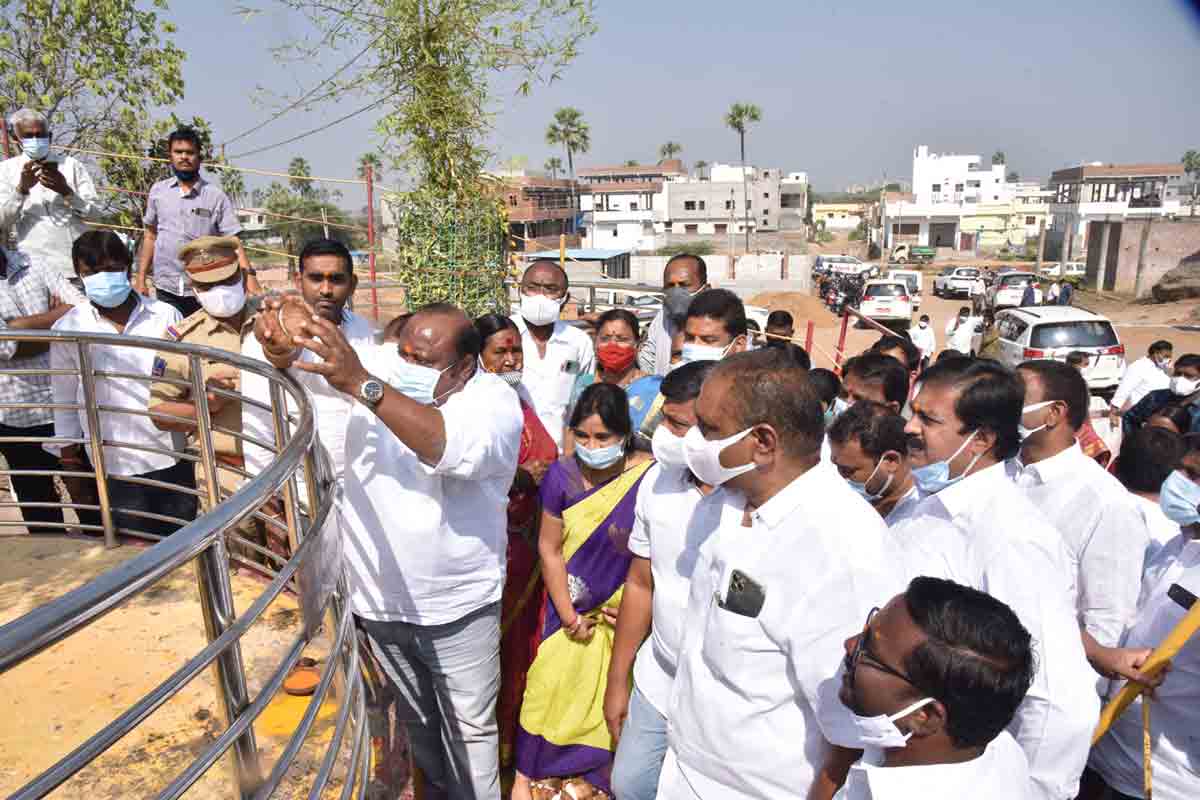 సమ్మక్క జాతరకు భారీ ఏర్పాట్లు