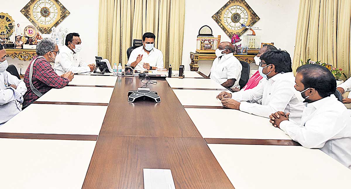 సీసీఐ పునరుద్ధరణకు ఉద్యమం