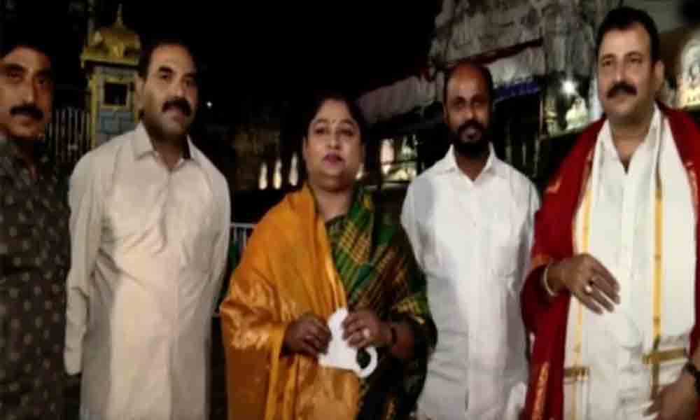 TTD | శ్రీవారి సేవలో చాగంటి, కరణం మల్లీశ్వరి