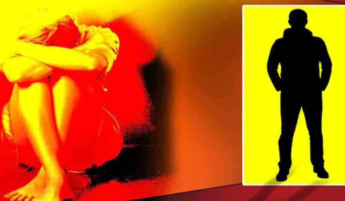 వీడు కొడుకా.. మృగమా..! నోట్లో బ‌ట్ట కుక్కి త‌ల్లిపై అత్యాచారం