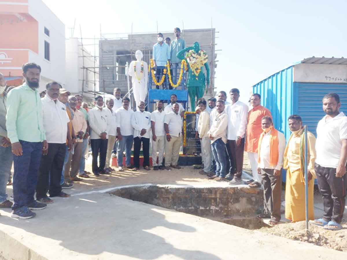 స్ఫూర్తిప్రదాత..నేతాజీ