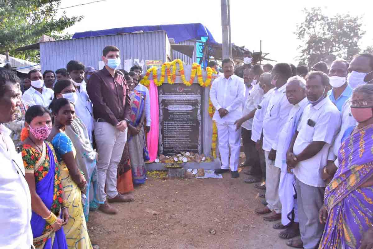 ఇంచు భూమీ బీడు ఉండొద్దు