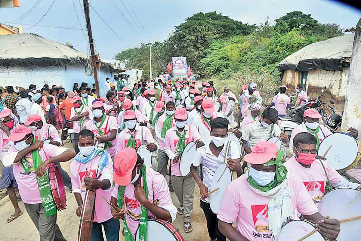 రైతుబంధుతో పెరిగిన సాగు విస్తీర్ణం
