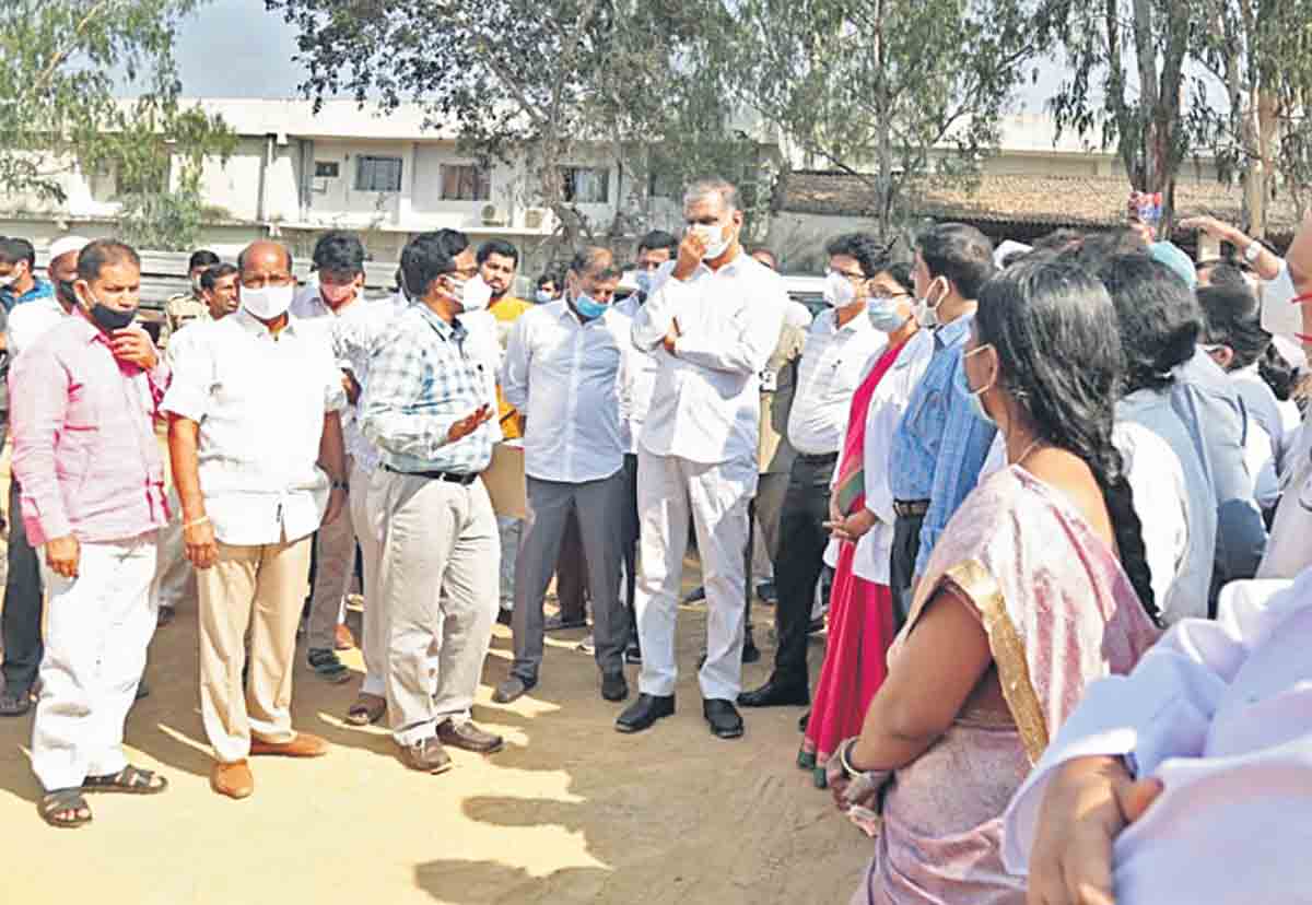 ఒమిక్రాన్‌ను ఎదుర్కొంటాం..