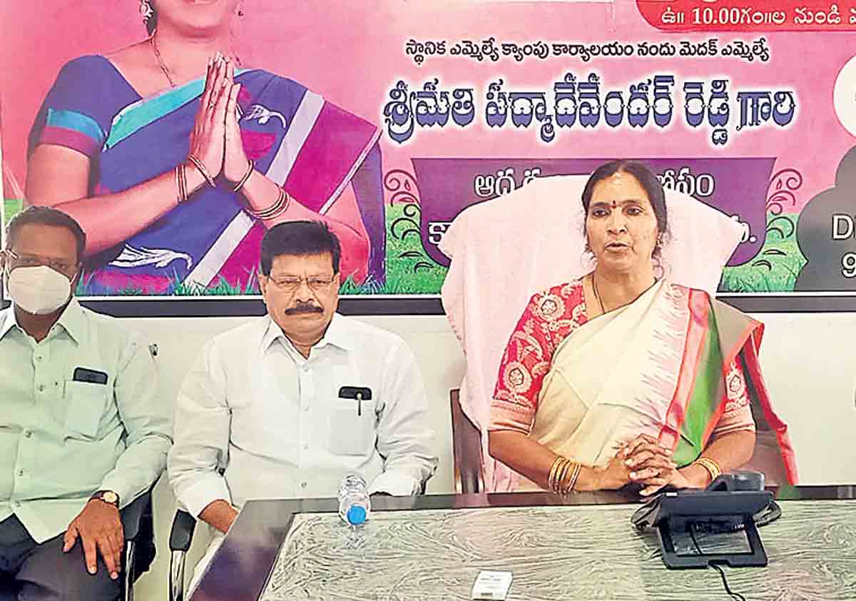 నాలుగేండ్లలో రూ.50 వేల కోట్లు జమ