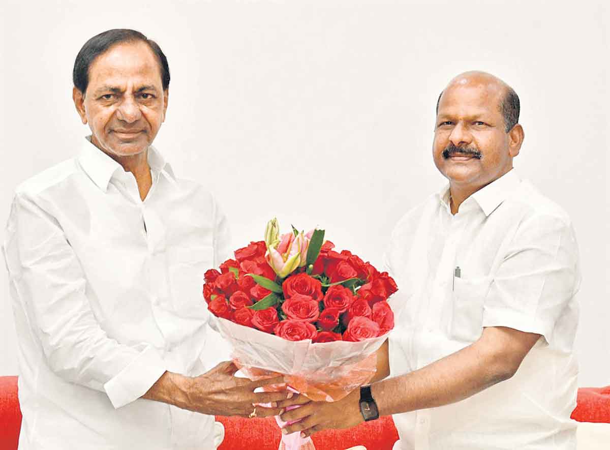 సీఎం పర్యటనపై ఆశలు