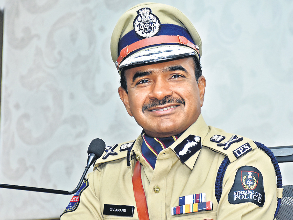 డ్రగ్స్‌పై ద్విముఖ వ్యూహం