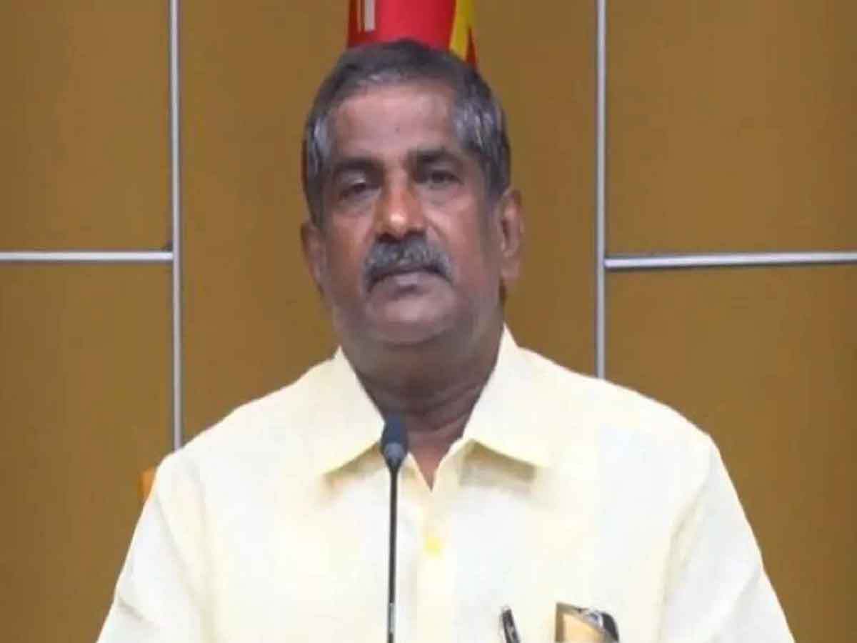 త‌ప్పుడు స‌మాచారం ఇచ్చిన ఎమ్మెల్సీపై కేసు న‌మోదు