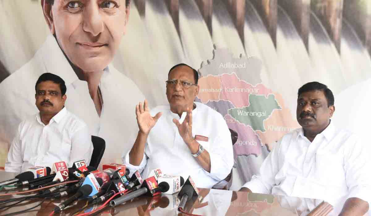 రాష్ట్రంలో బీజేపీ అరాచకం సృష్టిస్తోంది : ఎమ్మెల్సీ గుత్తా